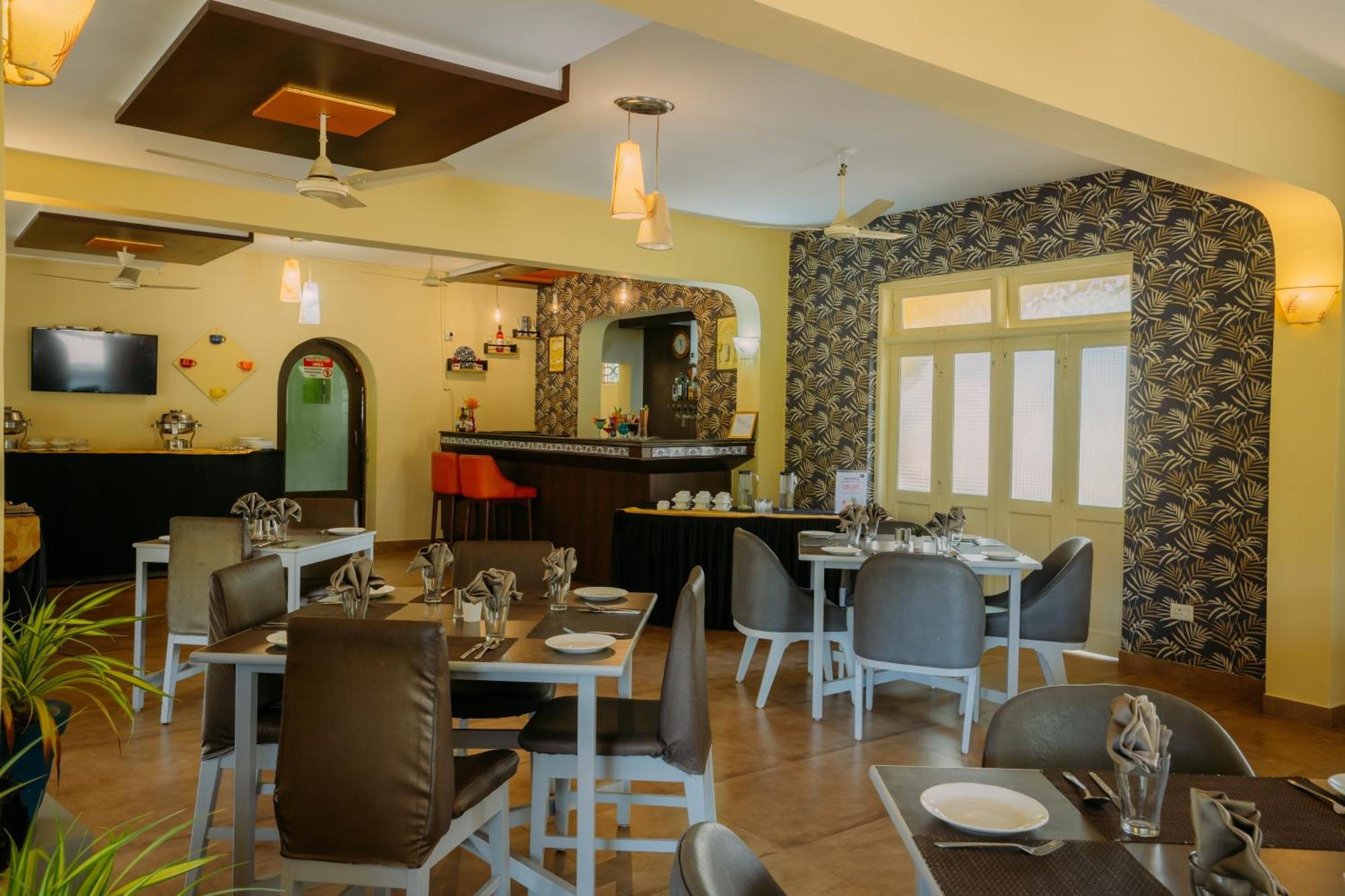 Carina Beach Resort Benaulim Luaran gambar