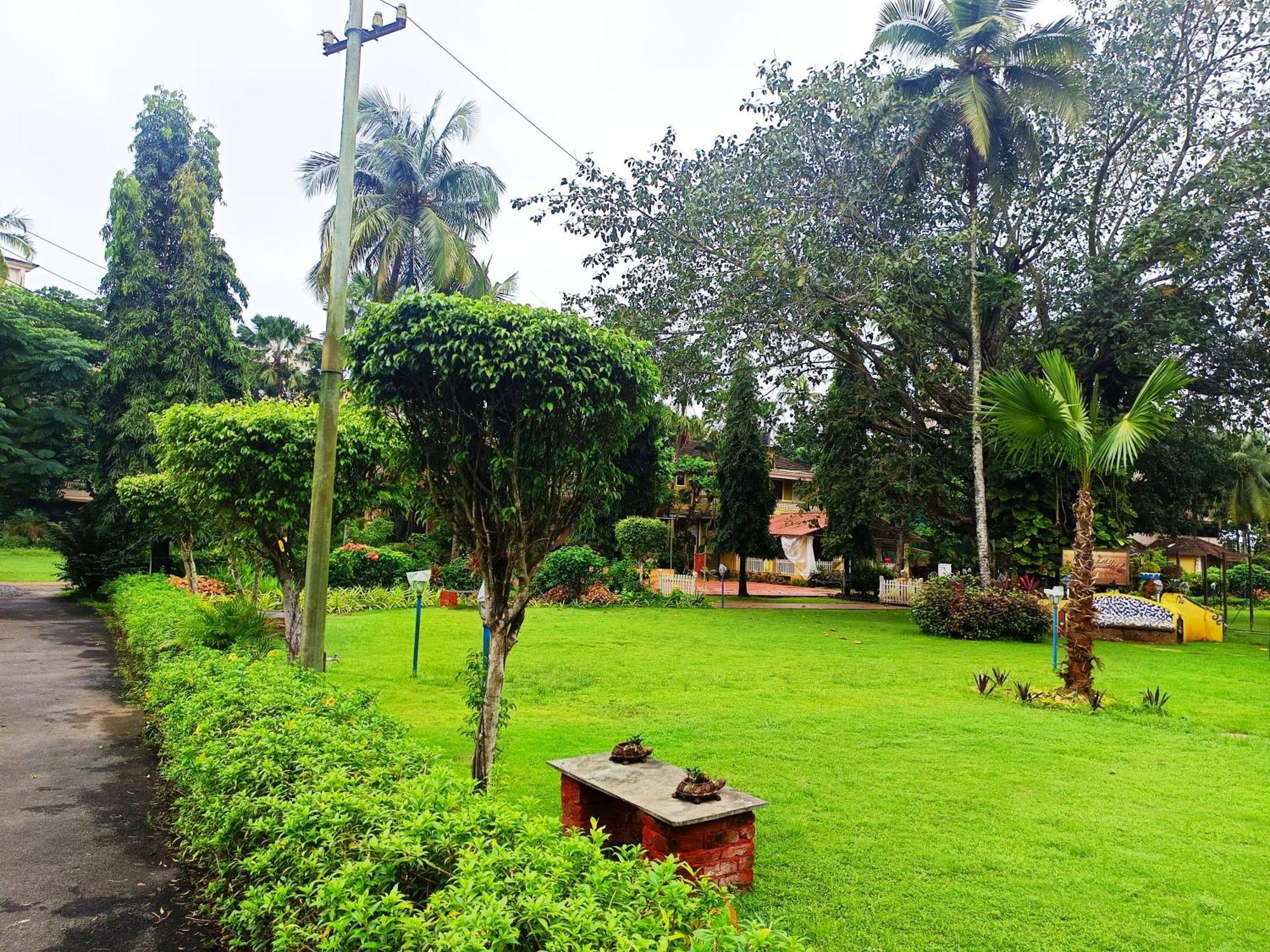 Carina Beach Resort Benaulim Luaran gambar